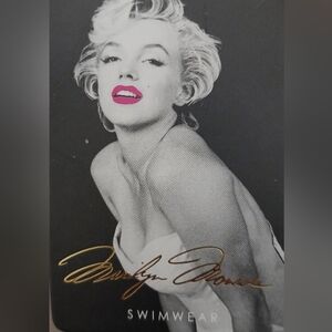 NEW Marilyn Monroe Swimwear Bikini Top SZ 2X
